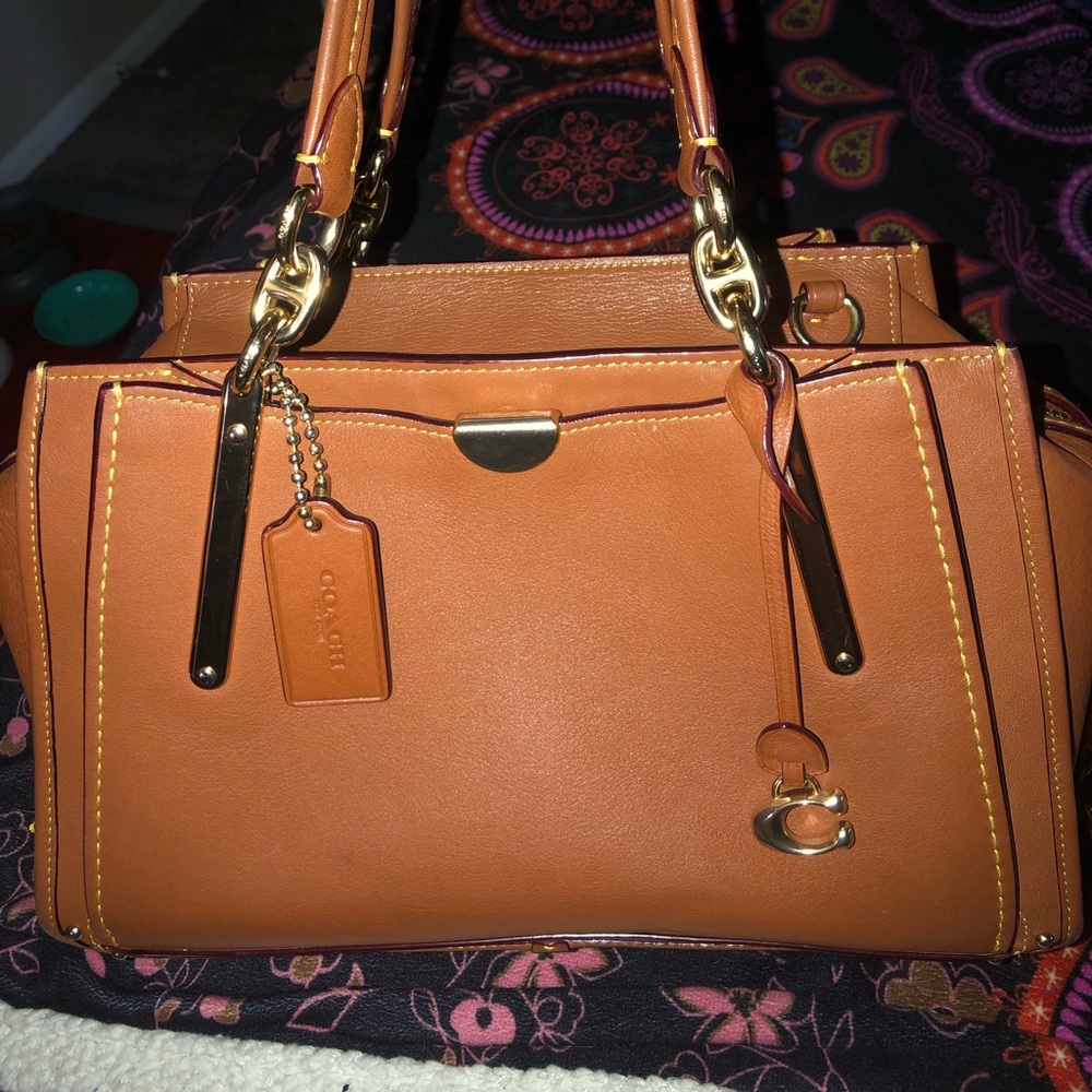 Beautiful leather Coach satchel/crossbody